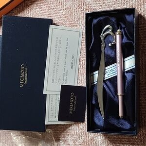Mikimoto International Pen /bookmark